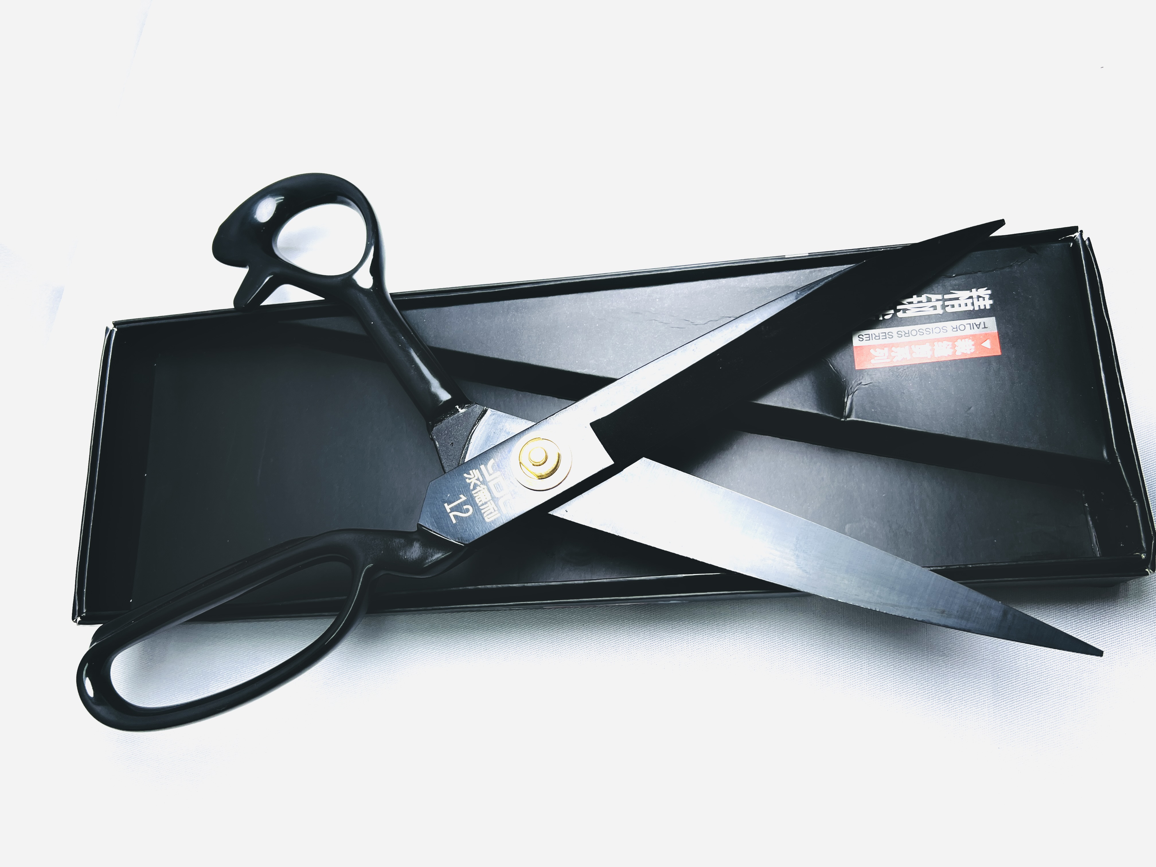 مقص صيني رقم 12 حجم كبير | منتج خياطة